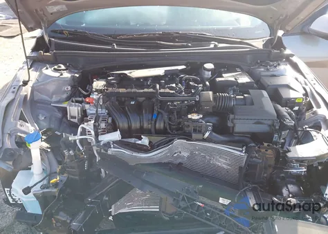 2024 Hyundai Elantra Sel from USA, damaged, VIN KMHLM4DG0RU835422